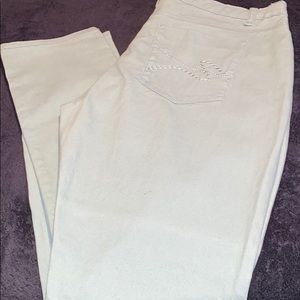 Plus size light jeans -curvy 17/18